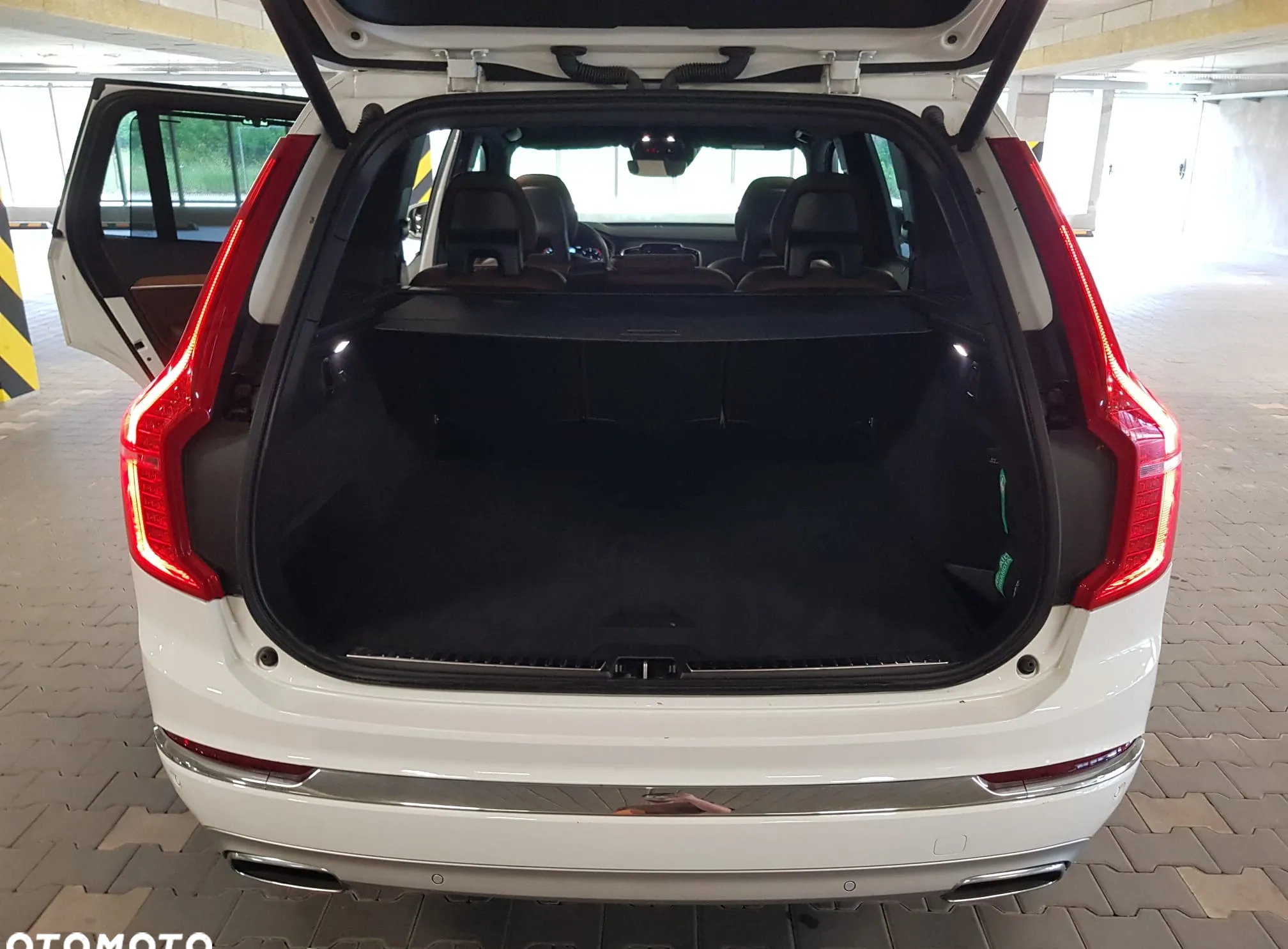 Volvo XC 90 cena 233000 przebieg: 76000, rok produkcji 2021 z Warszawa małe 407